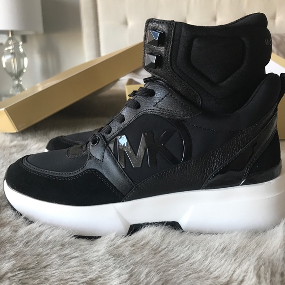 New Michael Kors Sneaker Boot - Picture 10 of 11